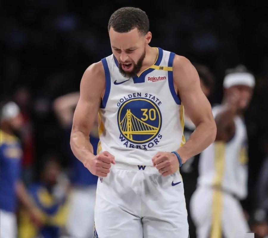 勇士媒体人盼库里归来助力球队冲刺季后赛就算面对雷霆也不怕_NBA直播