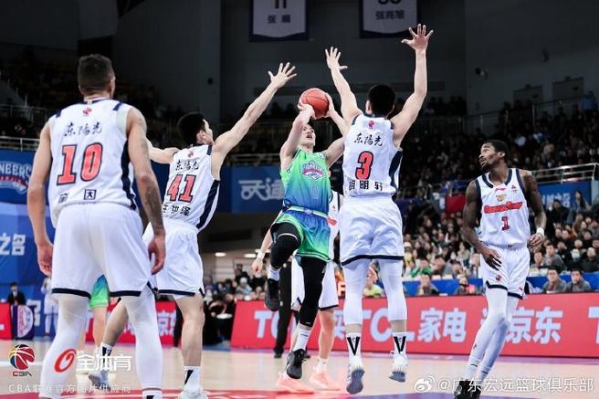 CBA常规赛广东客场8699不敌山东